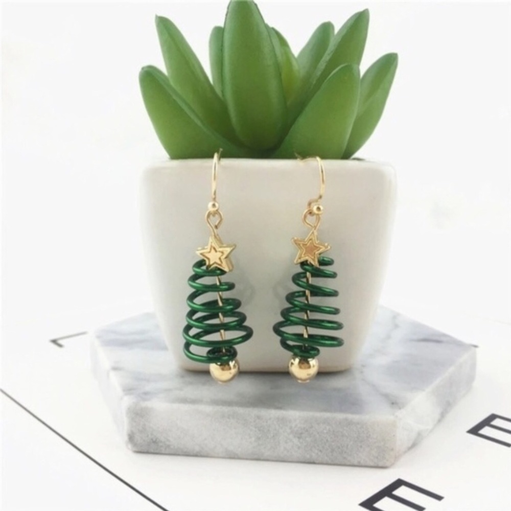Christmas Tree Earrings